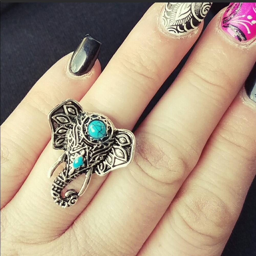 Silver Vintage Elephant Ring